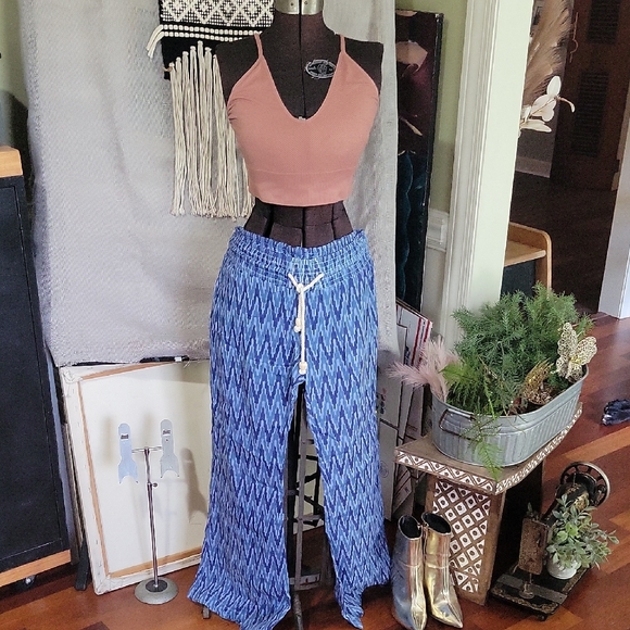 Beachy Comfy Geo Pattern Blue Pants XL - Picture 1 of 6